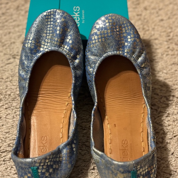 Tieks Paradise Blue Size 8 - Picture 5 of 9
